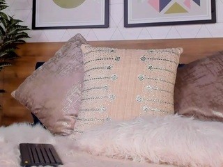 ?, Lea Thompson ? nude on adult Live Sex Chat Room
