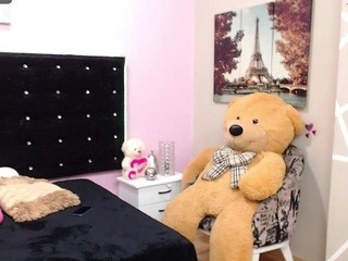 OREN ISHII nude on adult Live Sex Chat Room