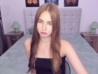 AliceWonderful nude on adult Live Sex Chat Room