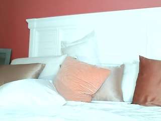 TasteThePeach nude on adult Live Sex Chat Room