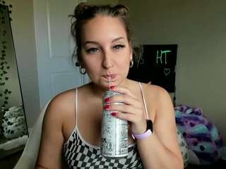 brooklyn-bee27 nude on adult Live Sex Chat Room