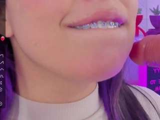 Amy Rosse nude on adult Live Sex Chat Room