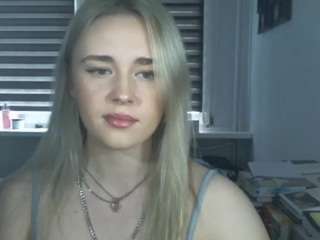 CarmenFlirt nude on adult Live Sex Chat Room