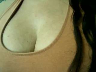 Curvy Barbi nude on adult Live Sex Chat Room