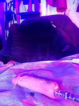 DesereaRose nude strip on cam for live sex chat