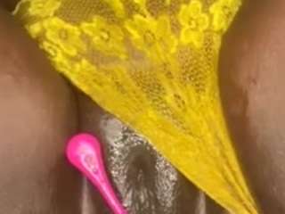 essenceblaque nude on adult Live Sex Chat Room