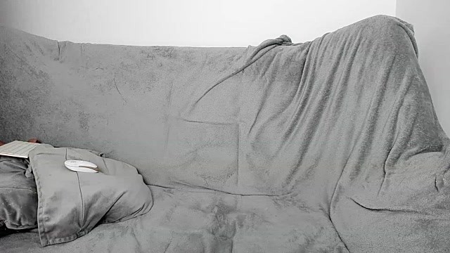 Estherjizz nude strip on cam for live sex chat