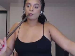 Gee Tox nude on adult Live Sex Chat Room