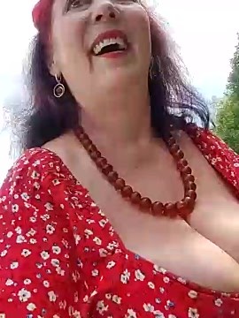GypsyEsmeralda nude strip on cam for live sex chat
