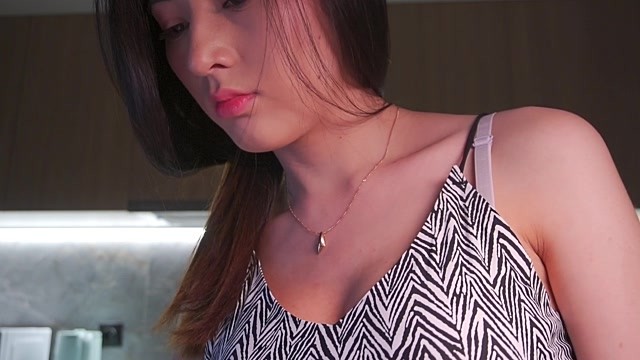 Hana99 nude strip on cam for live sex chat