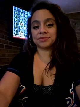 Lilyfay nude strip on cam for live sex chat