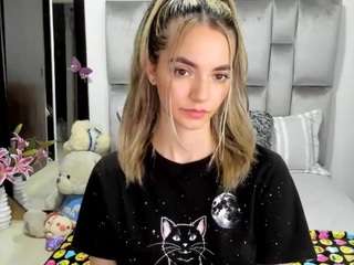 Miahtaylor nude on adult Live Sex Chat Room