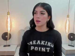 Nati-Suarez nude on adult Live Sex Chat Room
