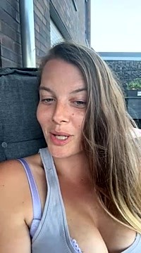 NewMichelle nude strip on cam for live sex chat