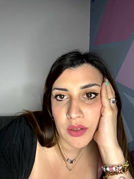 Novababy18 nude strip on cam for live sex chat