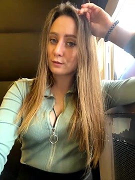 Puzdosia nude strip on cam for live sex chat