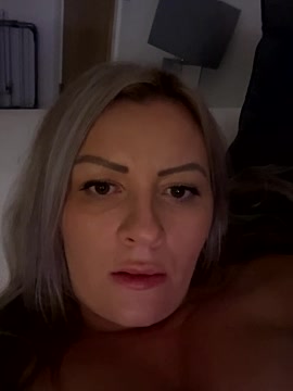 XxLexixx nude strip on cam for live sex chat