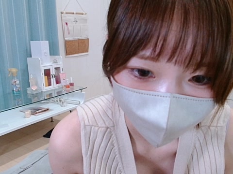 –yui– nude strip on cam for live sex chat