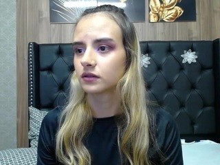 Ariel-Ocean nude on adult Live Sex Chat Room