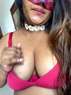 DuskyteenTiyana nude strip on cam for live sex chat