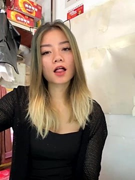 Love-Melody nude strip on cam for live sex chat