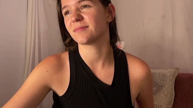 Lucie_mehott nude strip on cam for live sex chat