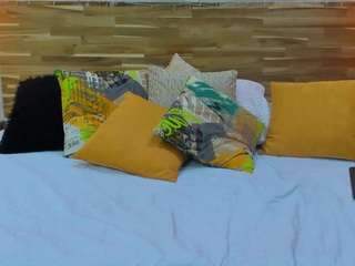 LunaFlorez01 nude on adult Live Sex Chat Room
