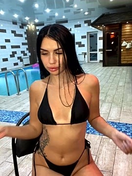 MooreTV nude strip on cam for live sex chat