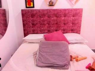 natasha-presston nude on adult Live Sex Chat Room