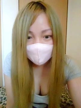Riona-mam nude strip on cam for live sex chat