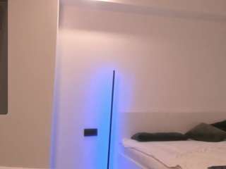 slurpyfoxx nude on adult Live Sex Chat Room