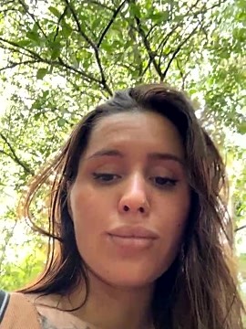 Xowiene nude strip on cam for live sex chat