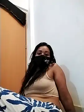 Dil-Ka-Radhika nude strip on cam for live sex chat