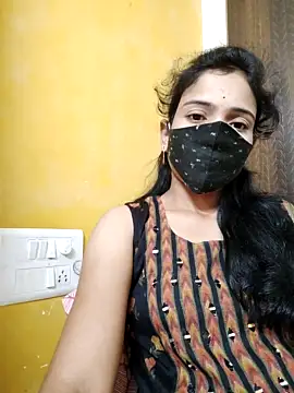 Keerthi-Telugu nude strip on cam for live sex chat