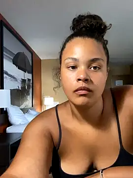 Myiaandjessie2021 nude strip on cam for live sex chat