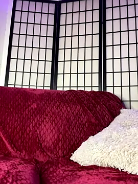 NicoleCocksXXX nude strip on cam for live sex chat