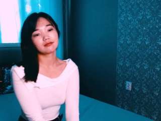 LatiJung nude on adult Live Sex Chat Room