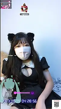 Maimaim- nude strip on cam for live sex chat