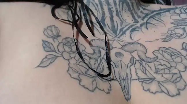 Sherly_tattoo nude strip on cam for live sex chat