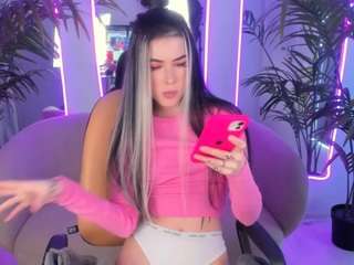 me00wiii nude on adult Live Sex Chat Room