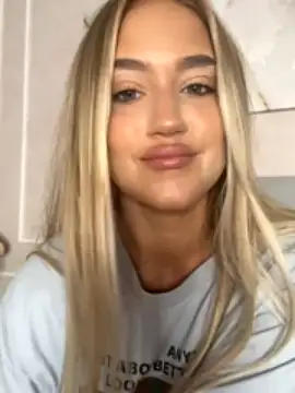 Megan__Star nude strip on cam for live sex chat