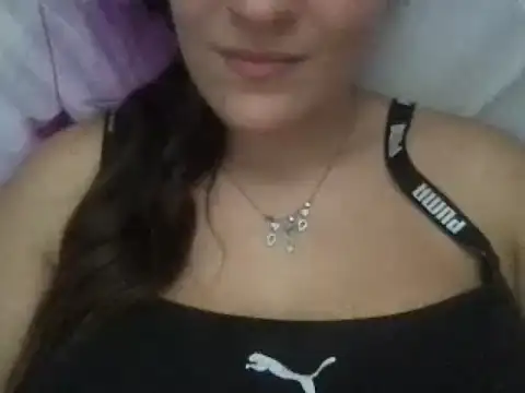 Orsacchiotta22 nude strip on cam for live sex chat