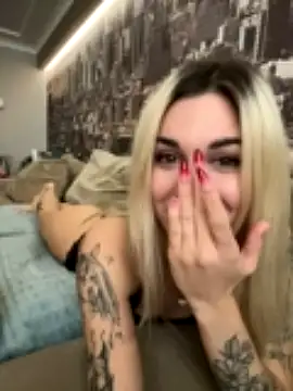 Charming_Ritta naked strip on webcam for live sex chat