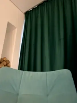 Lady_MiaOlson naked strip on webcam for live sex chat