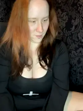 MaraNightmare naked strip on webcam for live sex chat