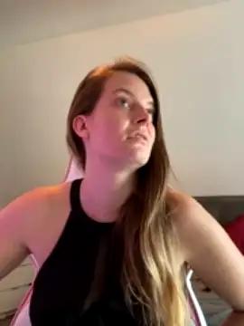 NewMichelle naked strip on webcam for live sex chat