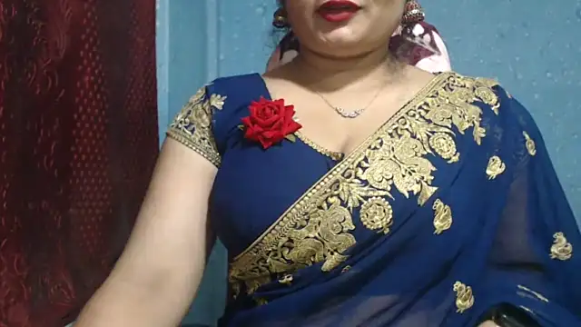 Bengal-queen naked strip on webcam for live sex chat