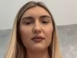 CloverLynn nude sex chat in adult Live Sex Chat Room