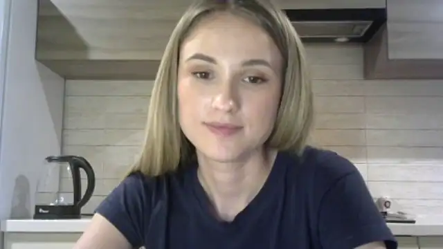 LoveStayy naked strip on webcam for live sex chat