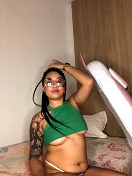 Orissha_ naked strip on webcam for live sex chat